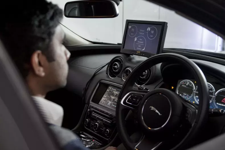 jaguar land rover mind sense (3)