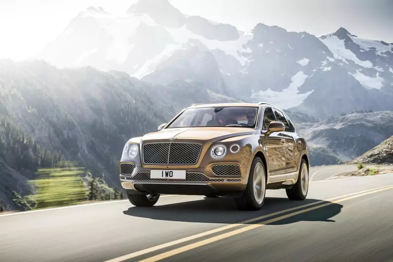 2016 bentley bentayga (38)