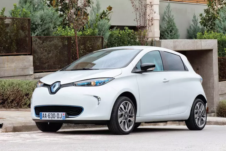 Renault-Zoe-1[2]