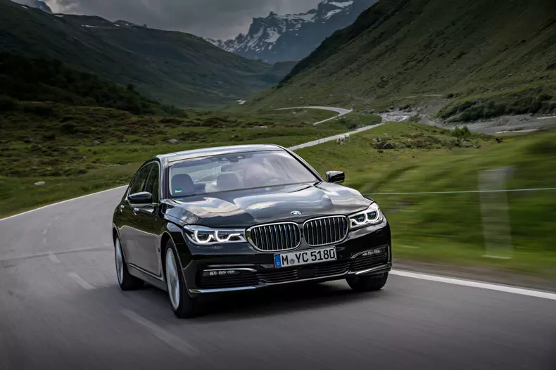 BMW 740e iPerformance: