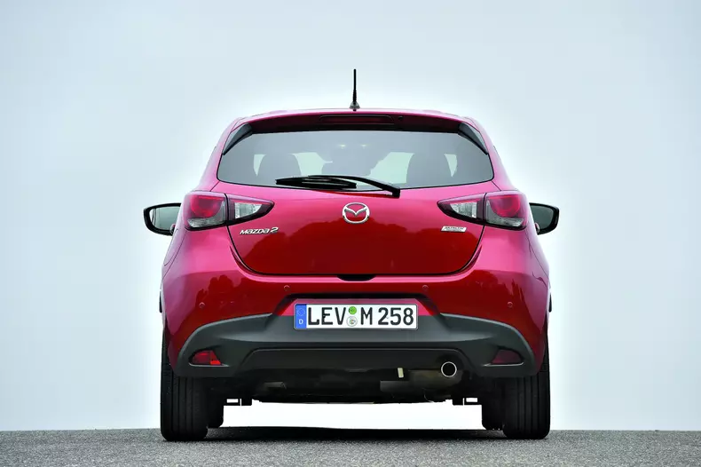 Mazda2