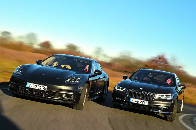 Vergleich_Porsche_Panamera_gegen_BMW_10er