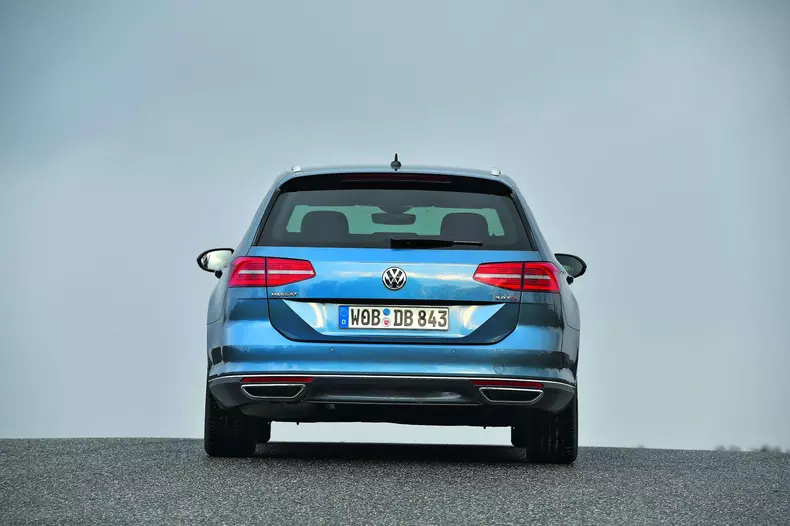 Opel Insignia, Renault Talisman, VW Passat Kombis