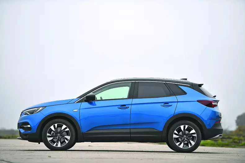 Vergleich Opel Grandland X, Peugeot 3008, Renault Kadjar