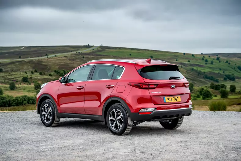 ea7fcfce-kia-hybrids-4