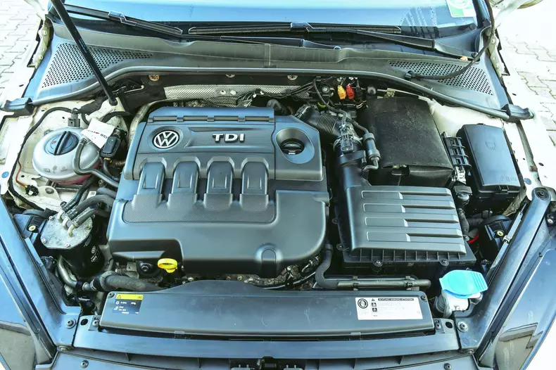 VW Golf second hand 004