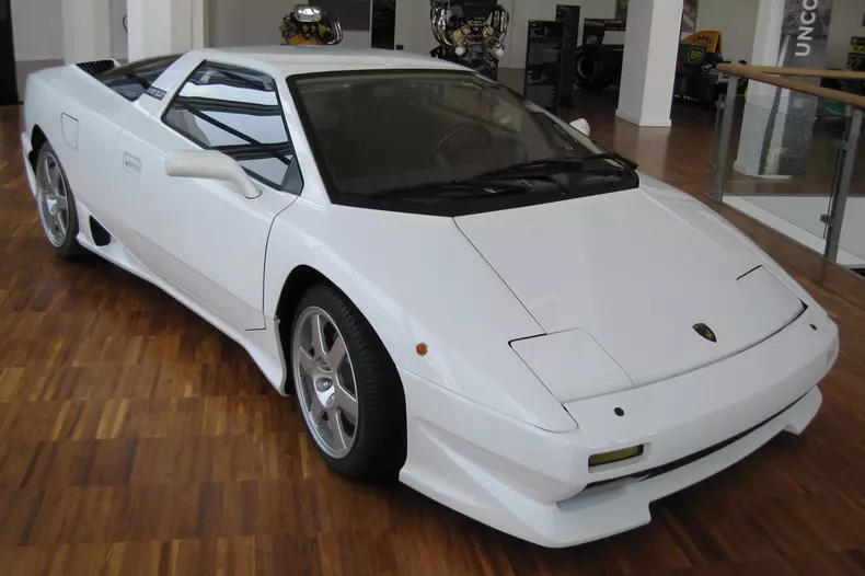 Lambo Diablo proto front 00