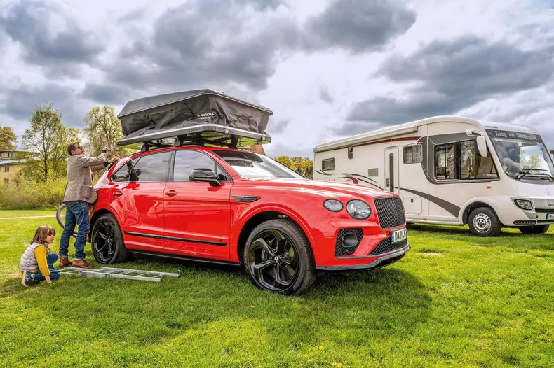 202204Bentley_Bentayga_Dachzelt0349