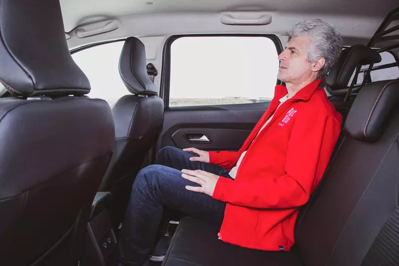 Dacia-Duster-Extreme-13