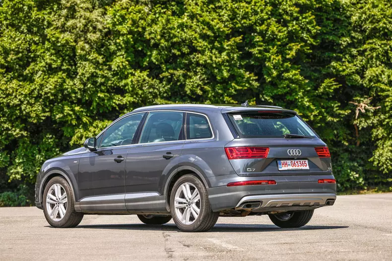 Audi Q7 SH 004