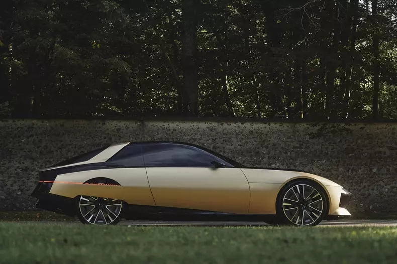 web_Citroen_SM_Trib_05