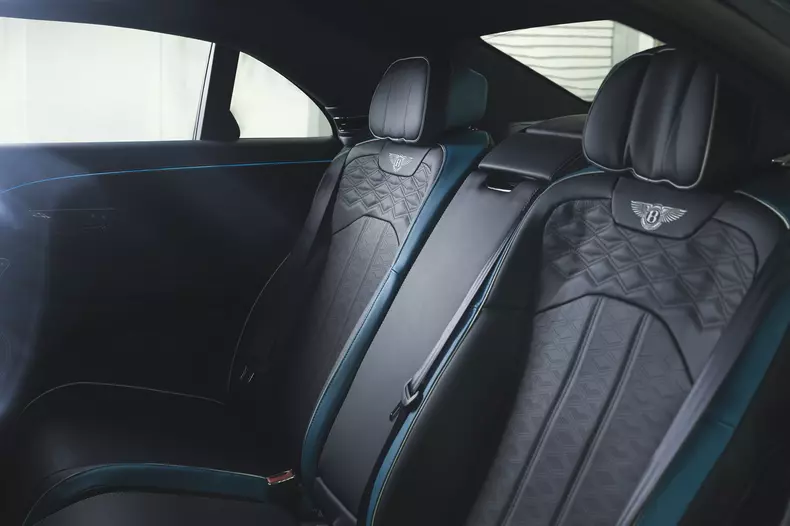 Ombre Flying Spur – 6