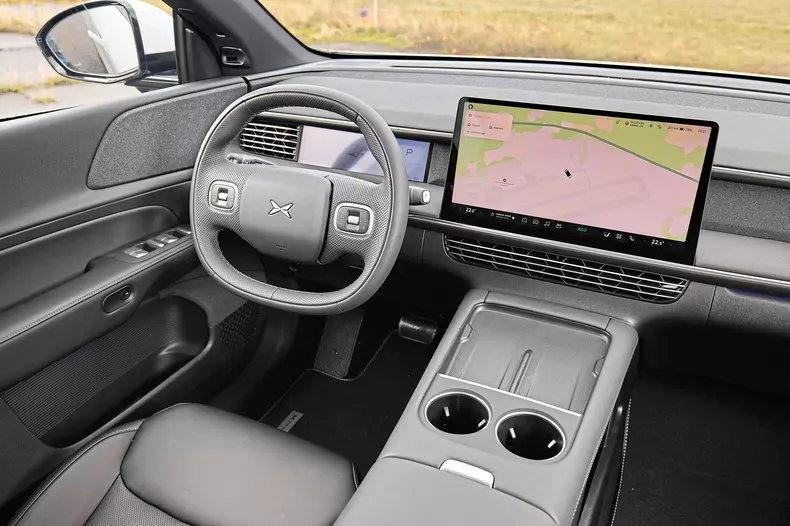 VT Cupra Tavascan Kia EV6 Xpeng G9