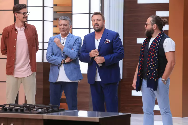 Jurații & Horia Brenciu