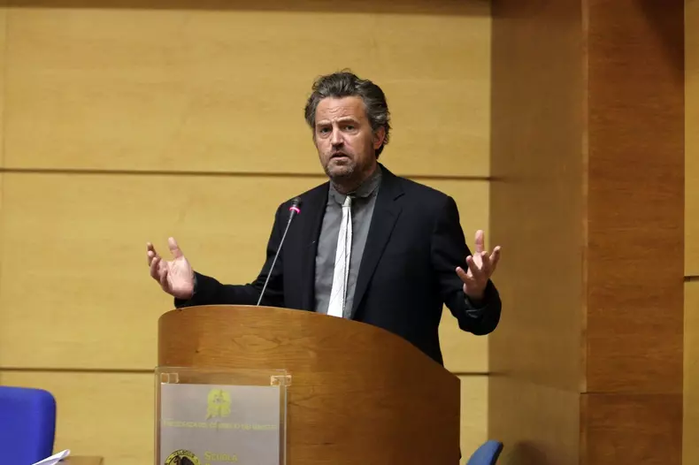*EXCLUSIVE* *STOCK IMAGES* Friends star Matthew Perry attends a Testimonial against drugs and alcohol a the Classroom Magna Administration of the National School of Rome *TAKEN ON THE 18/12/2013*