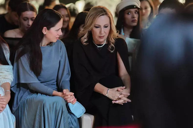 Mirabela Gradinaru fashion week 6