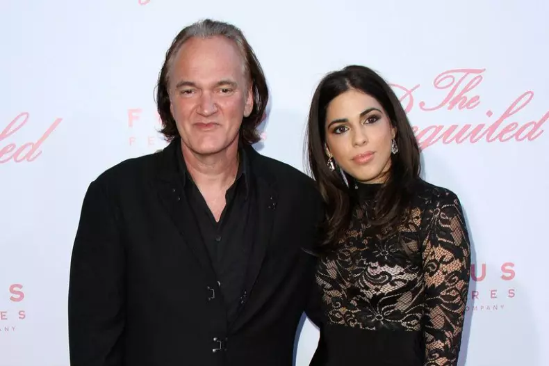 Quentin Tarantino s-a logodit cu Daniella Pick, o cântăreață și model israelian de succes