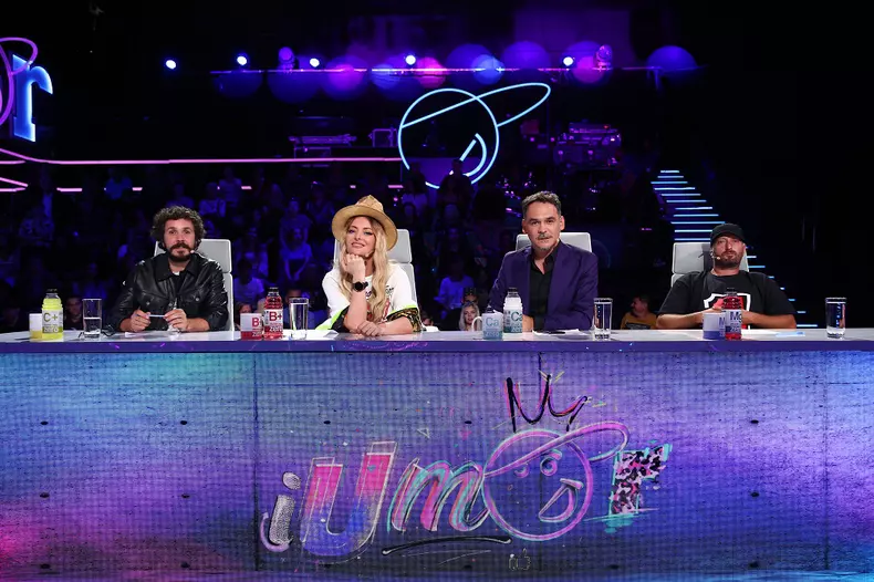 Răzvan Simion, noul jurat de la „iUmor”, sezonul 13 (2)