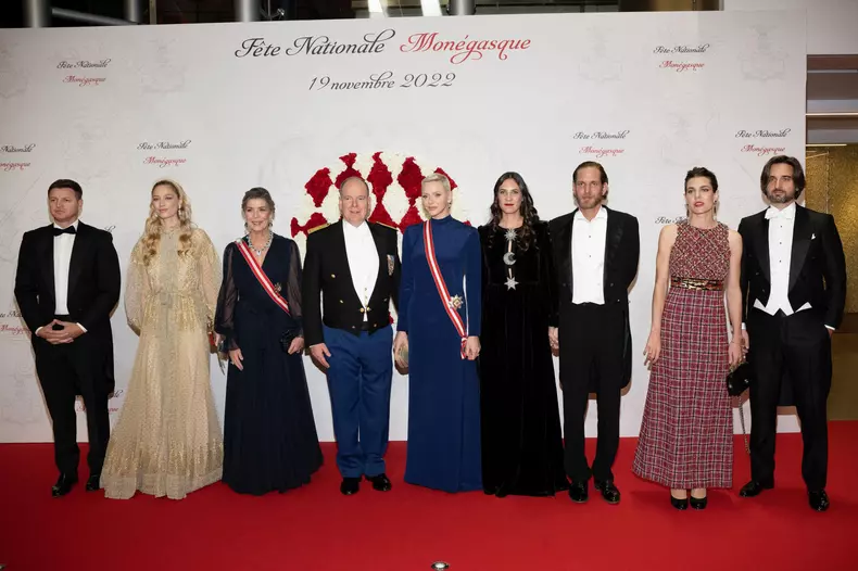 Cum a reușit Charlene de Monaco să întoarcă din nou toate privirile. Ce ținută a ales soția Prințului Albert