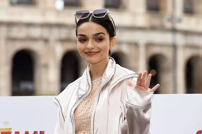 Actrița Rachel Zegler, viitoarea Albă ca Zăpada, stârnește ura la Hollywood. Care e motivul