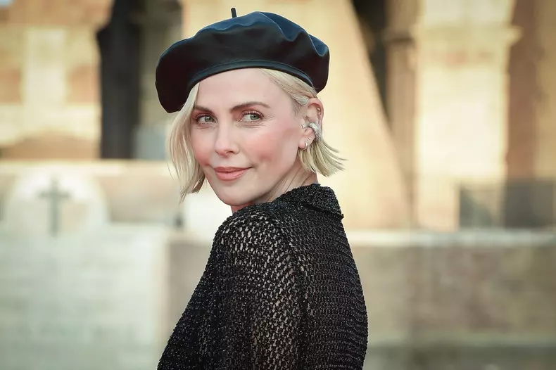 Mondadori Lifestyle Collection - May 12, 2023