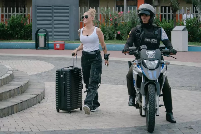 De ce Anamaria Prodan participă la America Express, sezonul 2. Din ce echipă face parte (9)