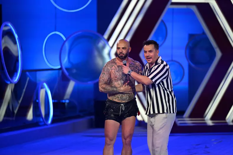 Giani_Kirita_Splash_Vedete_la_apa_1