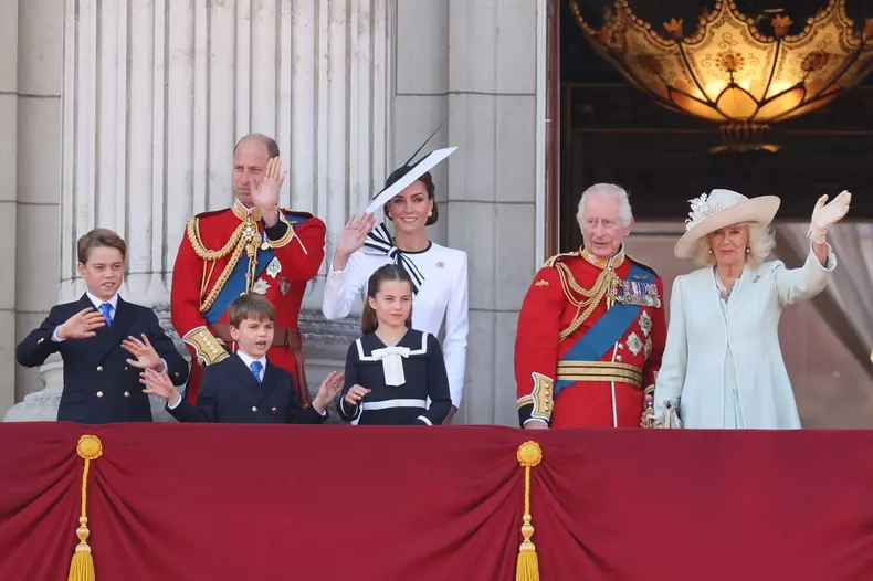 casa-regala-a-marii-britanii