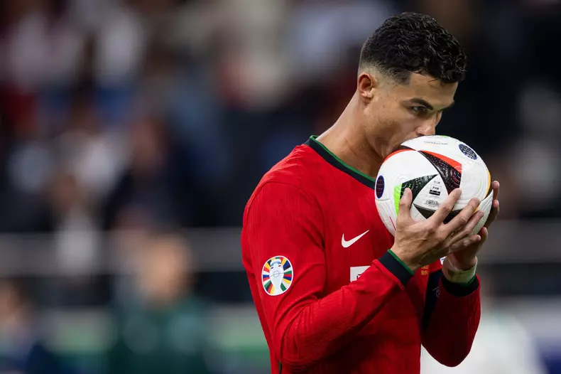 Cristiano Ronaldo în tricoul Portugaliei