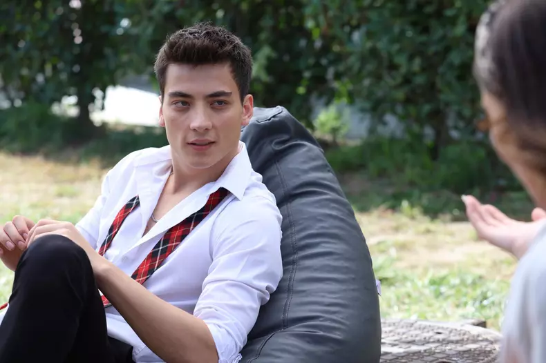 serial Totul pentru familia mea (6)