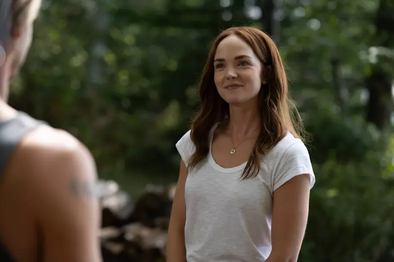 DIVA_Sullivan's Crossing S2 (3)