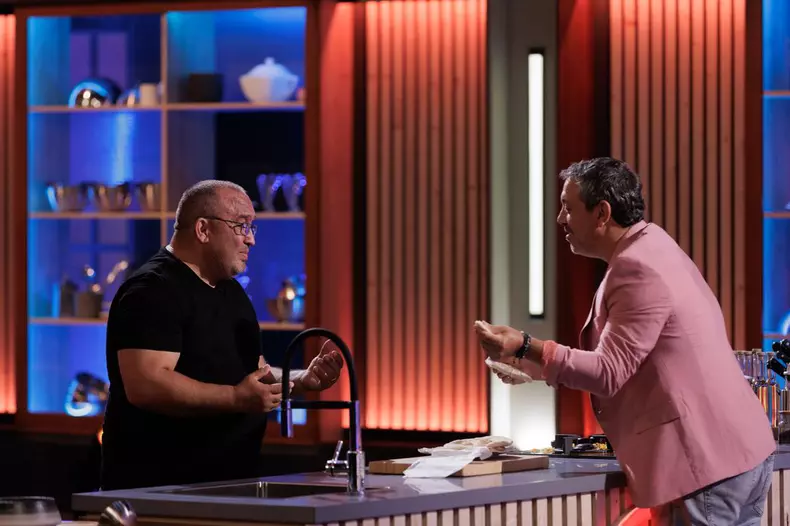 Florin Nistor, accident la MasterChef România - 23 septembrie 2024  (8)