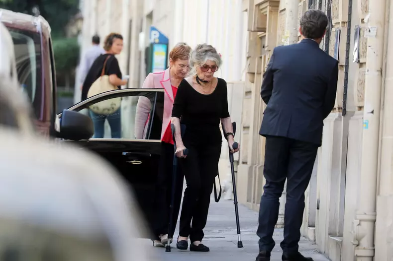 Exclusif - No Web - Brigitte Bardot de retour dans les locaux de sa fondation à Paris