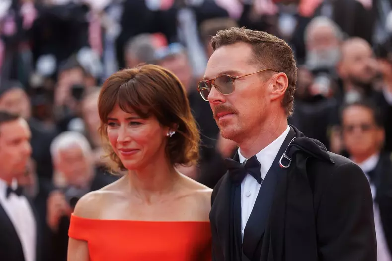 Celebrities attending the red carpet of The Phoenician Scheme at the 78th Cannes Film Festival.