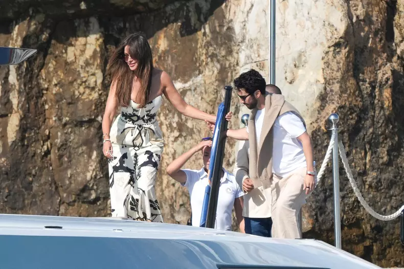 Cannes - Sofia Vergara At Eden Roc