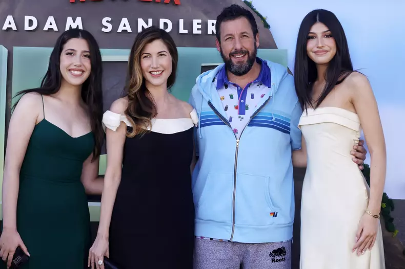Les célébrités à la première de "Leo" (Netflix) à Los Angeles
