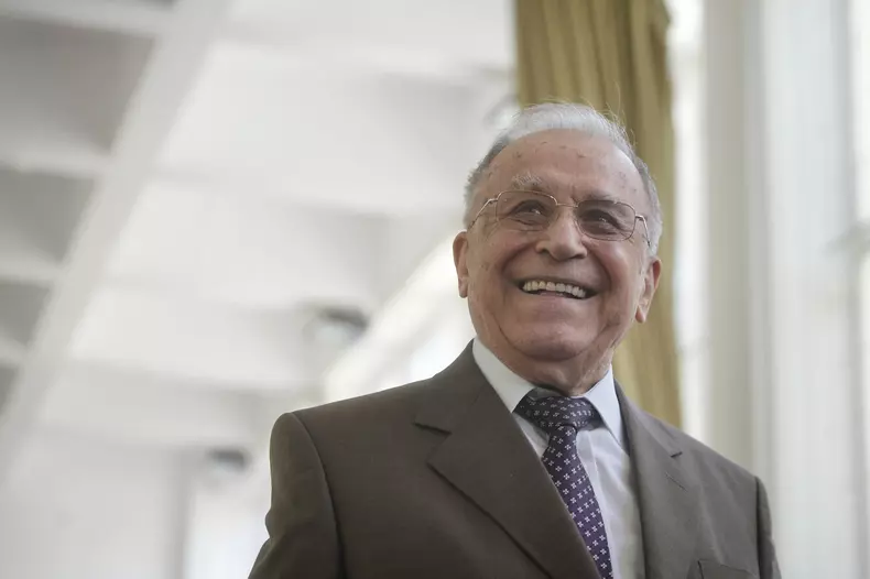 BUCURESTI - ALEGERI LOCALE 2016 - ION ILIESCU