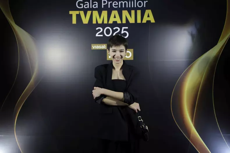 karina-jianu-premiile-tvmania-2025 (7)