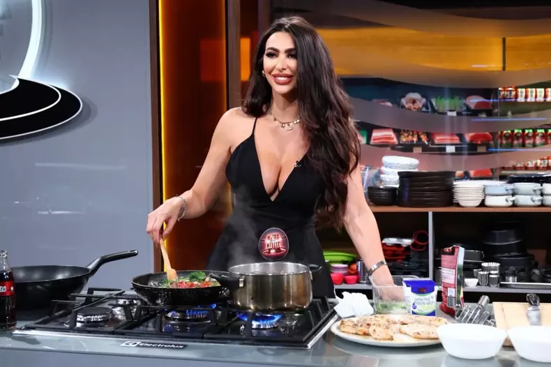 Bianca Jurcă Chefi la cutite (2)