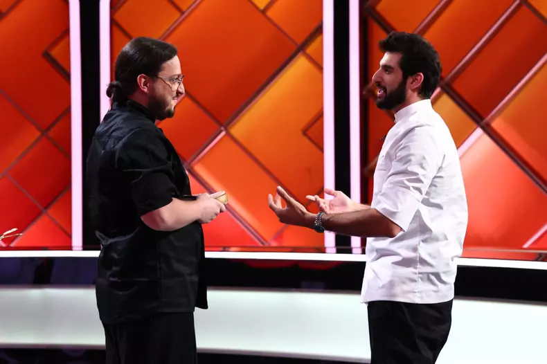 reactie-prima-amuleta-chefi-la-cutite-2026-abou-zaki (3)