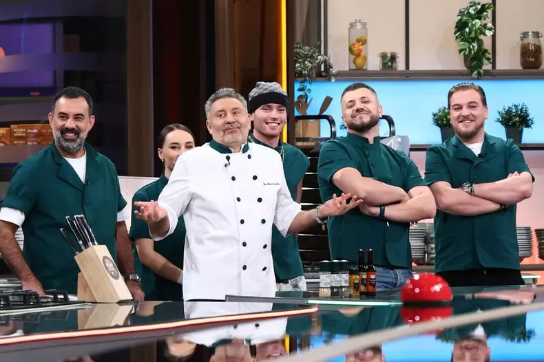 chefi-la-cutite-6-mai-alexandru-sautner (1)