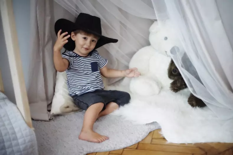 Vlad, fiul Danei Rogoz