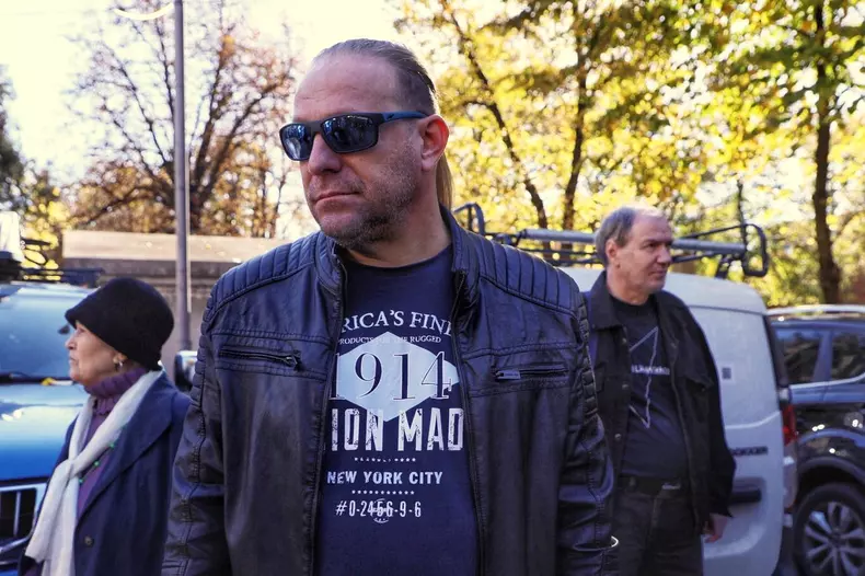 Leo-Iorga-inmormantare4