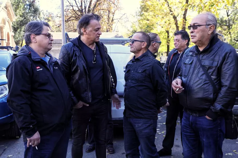 Leo-Iorga-inmormantare7