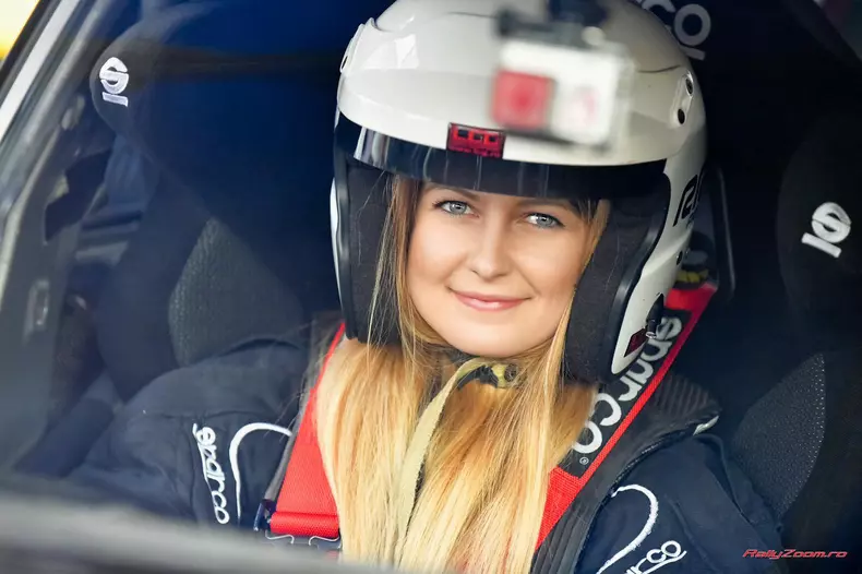 Cine-este-Lavinia-Dodot-de-la-Mireasa-2