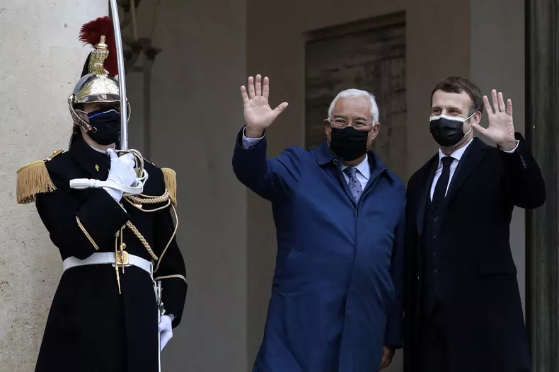 Le premier ministre portugais Antonio Costa reçu par Emmanuel Macron au palais de l'Elysée ŕ Paris