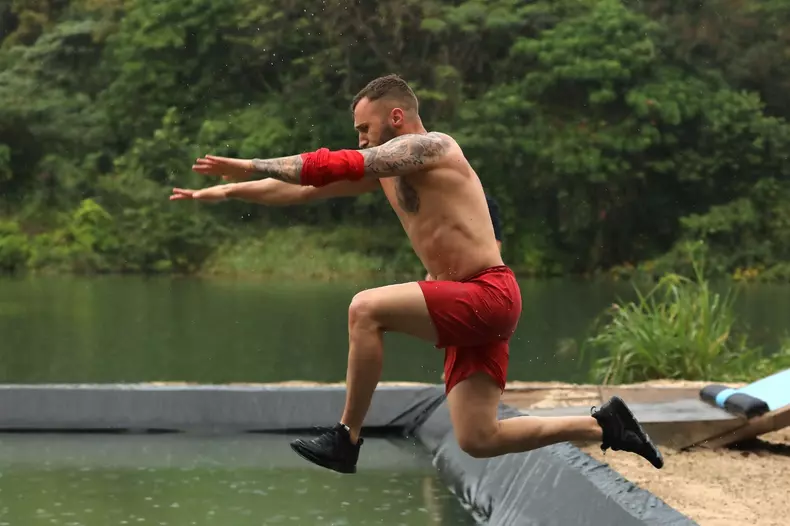 iubita-lui-cosmin-stanciu-8