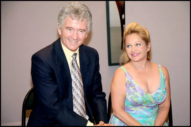 VENTE AUX ENCHERES DES TENUES DE LA SERIE DALLAS