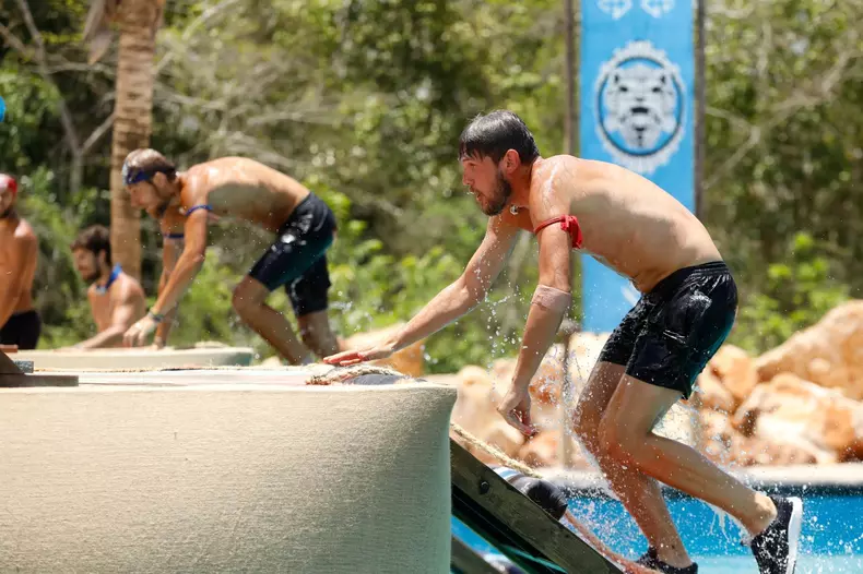 adevarul-despre-scandalul-dintre-stefan-si-zanni-de-la-survivor-3