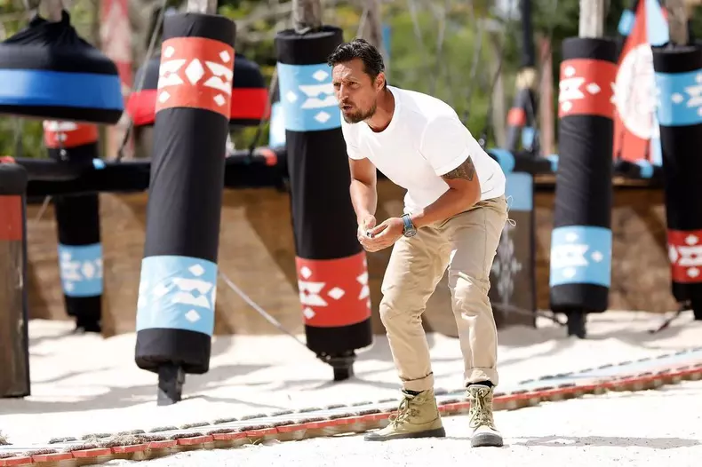 daniel-pavel-survivo1r